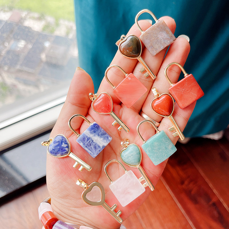 Set di Ciondoli a Forma di Cuo - Jewelry Making For Couples recensione e prezzo